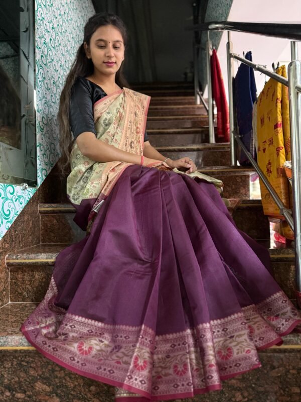 Semi-Silk Handloom Saree.